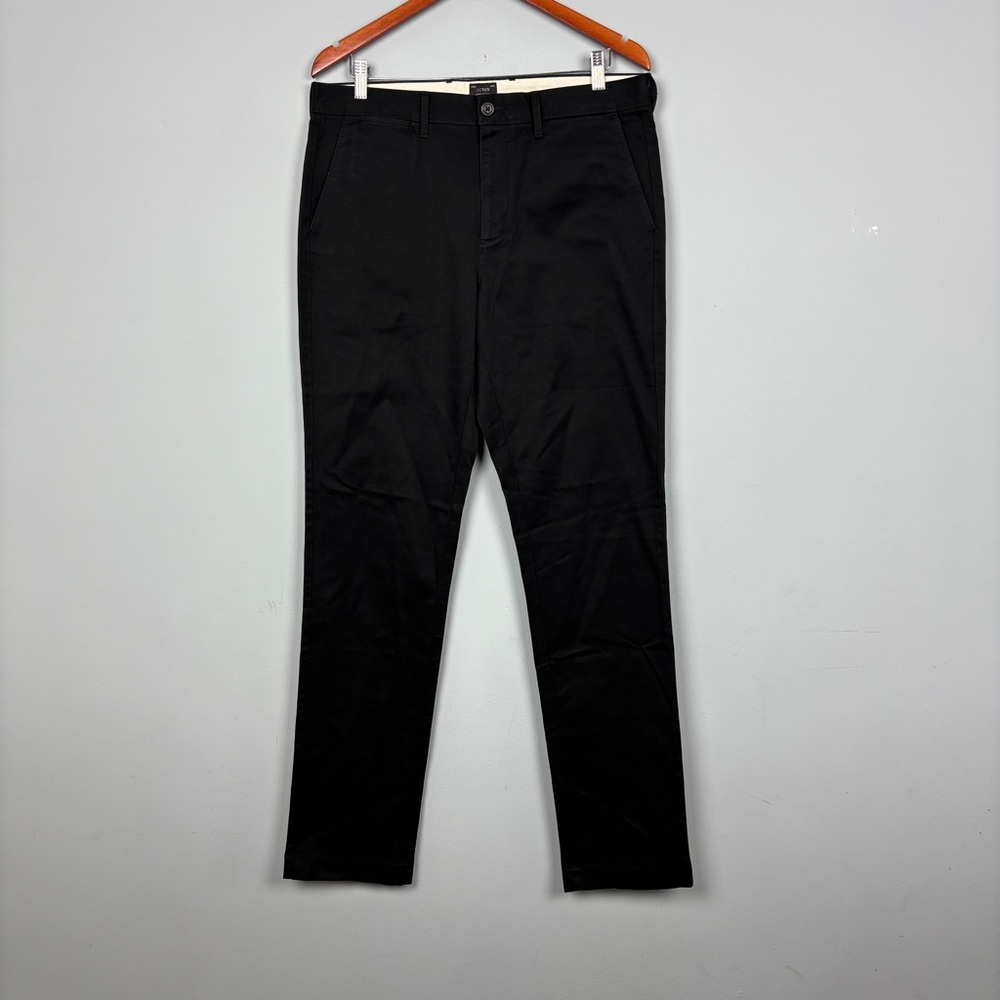 NWT J. Crew Men's black stretch slim straight pants size 32 x 34. NWT